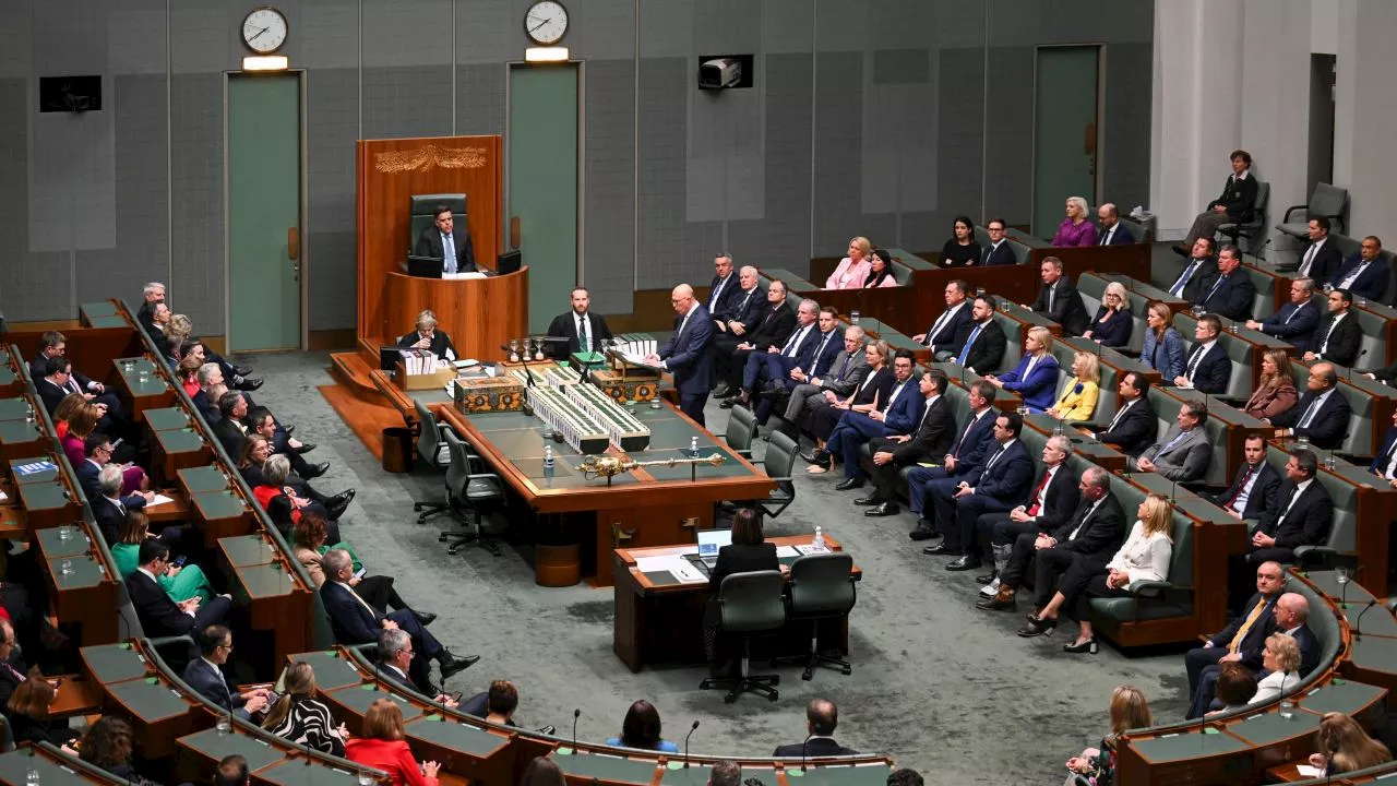 WATCH LIVE: Labor, Coalition to trade barbs on October 7 motion, cost of living in Question Time