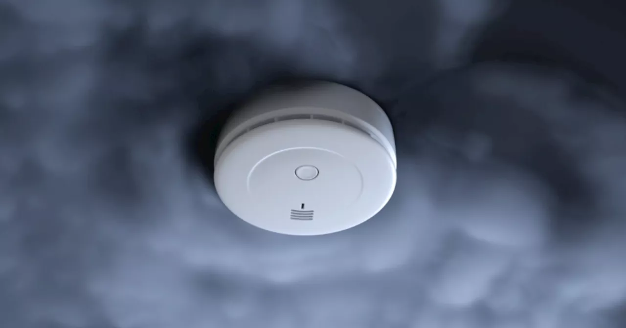 IFD reminds neighbors to check smoke detectors