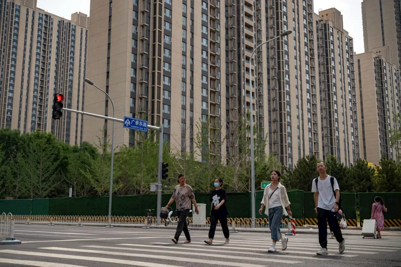 China’s Home Sales Jump During Holiday as Cities Offer Perks