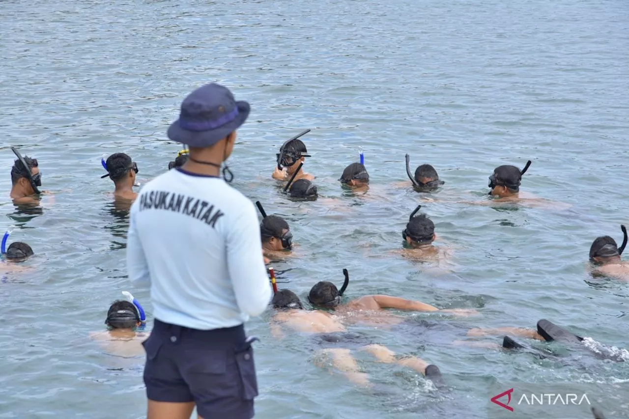 Kopaska Koarmada III latihan selam tempur asah kemampuan infiltrasi