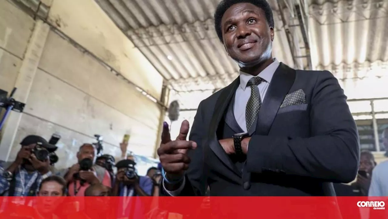 Candidato a PR Venâncio Mondlane apela ao voto e denuncia 'banditismo eleitoral' em Moçambique