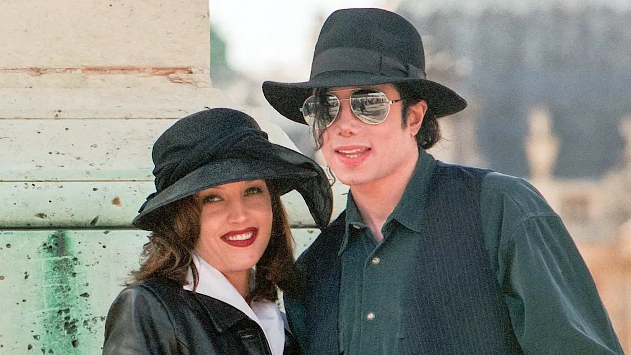 Lisa Marie Presley details exactly how Michael Jackson seduced her in a Las Vegas hotel room