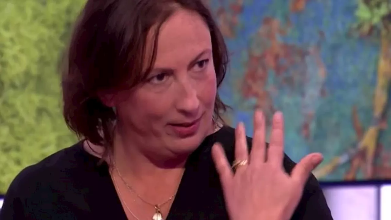 Miranda Hart jokes 'nobody cares about rings when you're in your 50s'