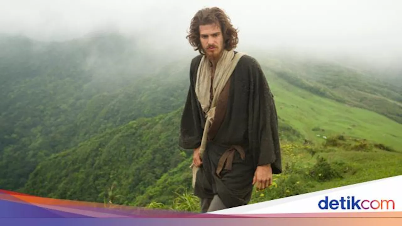 Andrew Garfield Ngaku Puasa Seks dan Makan untuk Film Ini