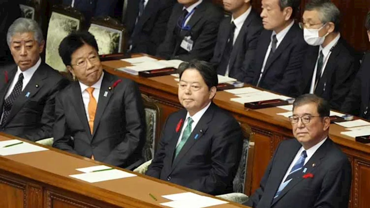 Ishiba dissolves Japan's lower house to set up an Oct. 27 parliamentary election