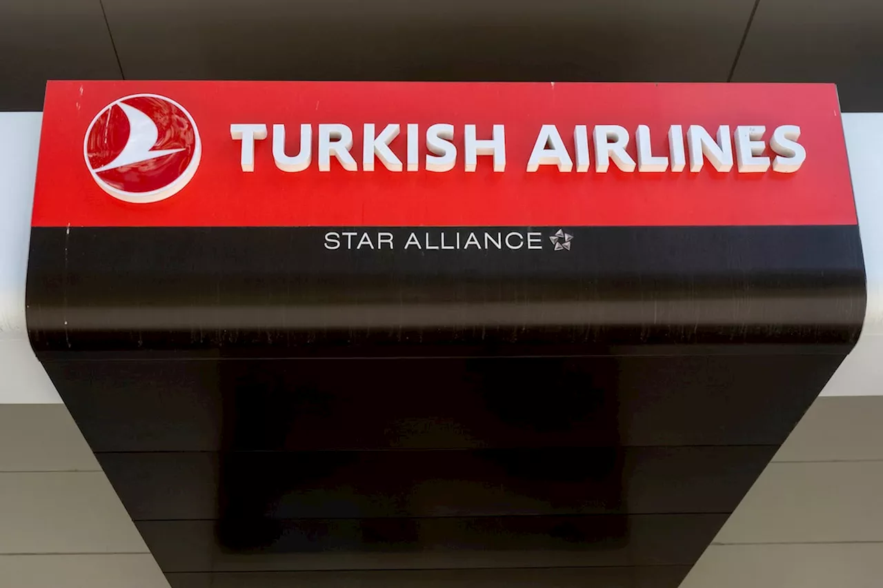 Pilot dies aboard Turkish Airlines jetliner, forcing emergency landing in New York