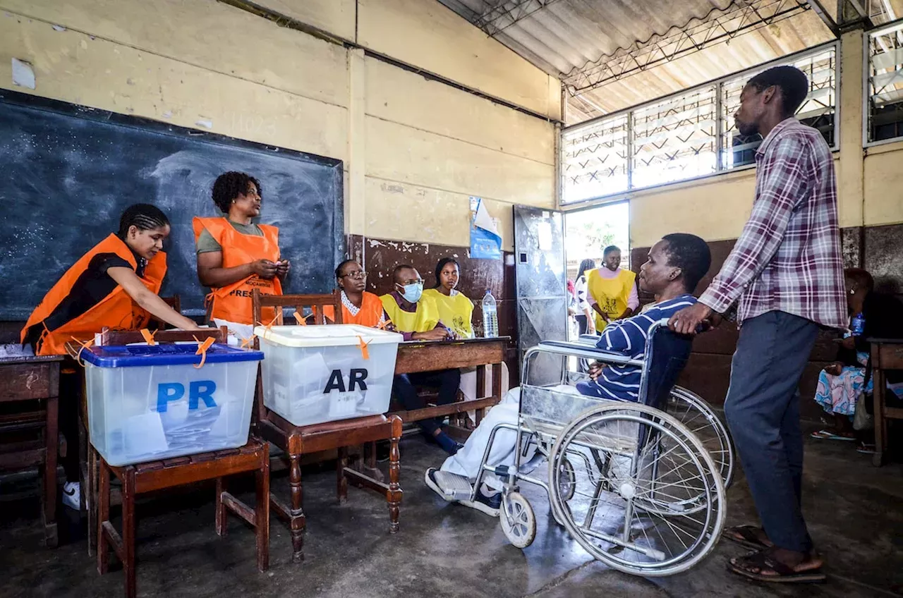 Voting Begins In Mozambique General Election Likely To See Ruling Party ...