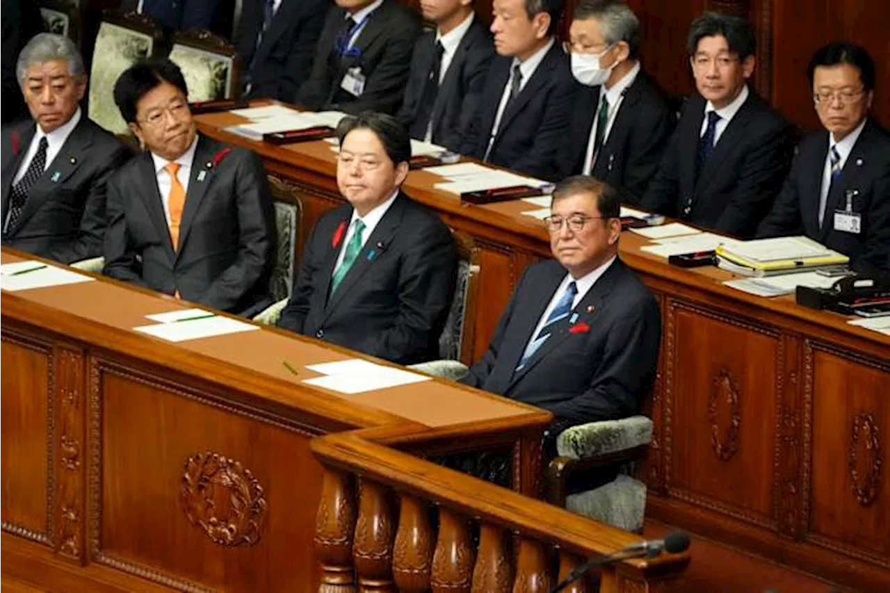 Ishiba dissolves Japan's lower house to set up an Oct. 27 parliamentary election