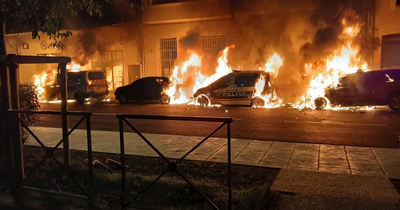 Cavaillon : Plusieurs voitures de police incendiées et le commissariat évacué