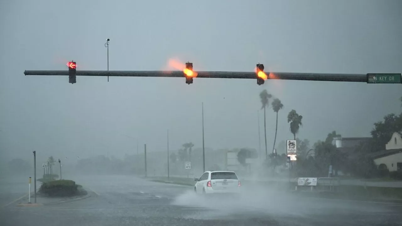 Orkaan Milton zwakt iets af richting westkust Florida, maar kan nog steeds verwoestend zijn