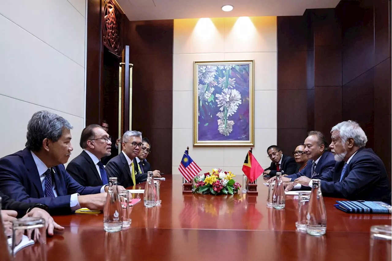 Timor-Leste's Asean application among topics at bilateral meet between Anwar, Xanana