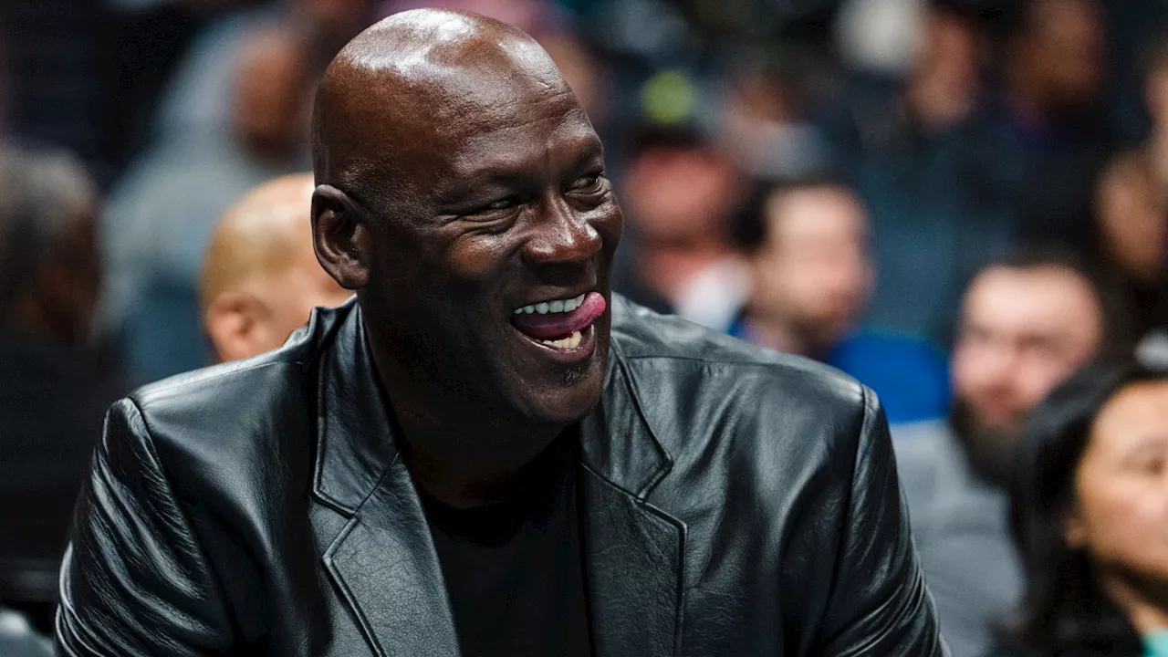 Michael Jordan shows off insane $70 million private jet with $500k personalized design and stunning...