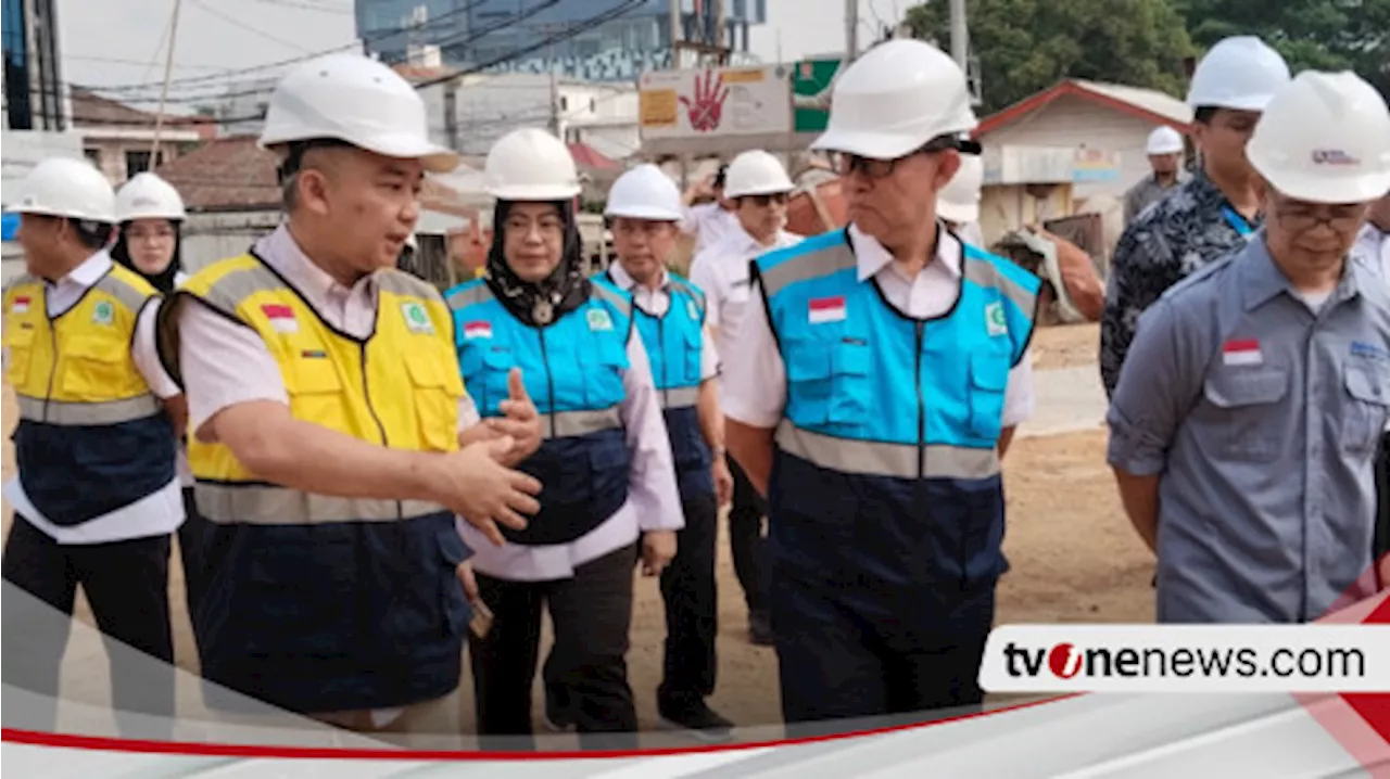 Sekda Provinsi Lampung Kunjungi Proyek Pembangunan Masjid Raya Al Bakrie Lampung