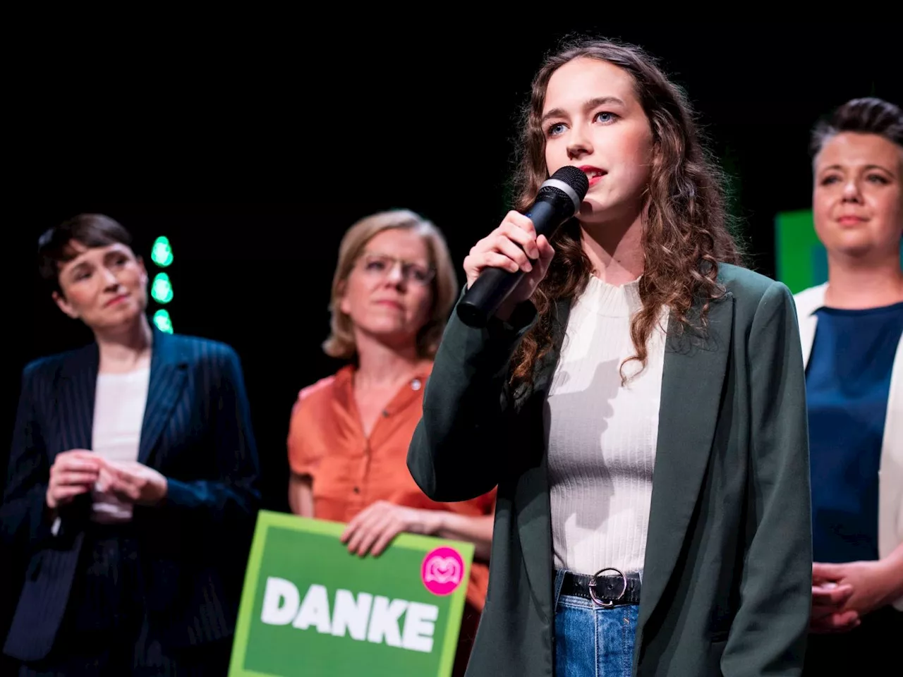 Grüne Abgeordnete Lena Schilling spendet jedes sechste Gehalt