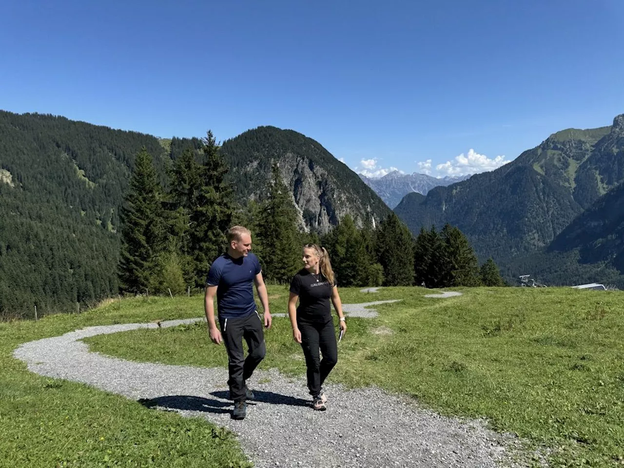 Wahlkampf in Vorarlberg: Wandern mit Christof Bitschi