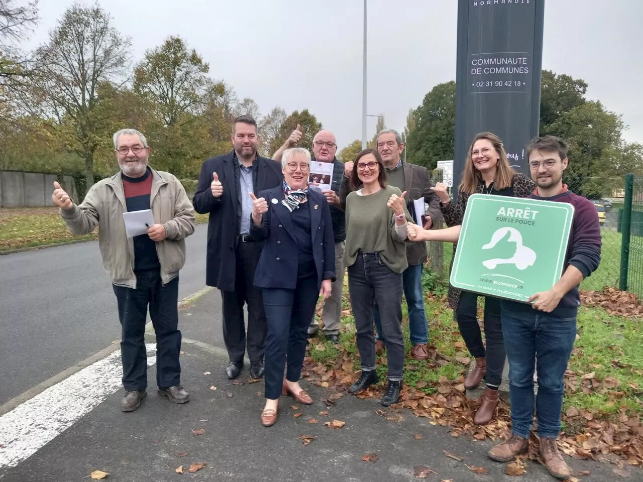 Pays de Falaise : faire de l'auto-stop pour se déplacer revient à la mode