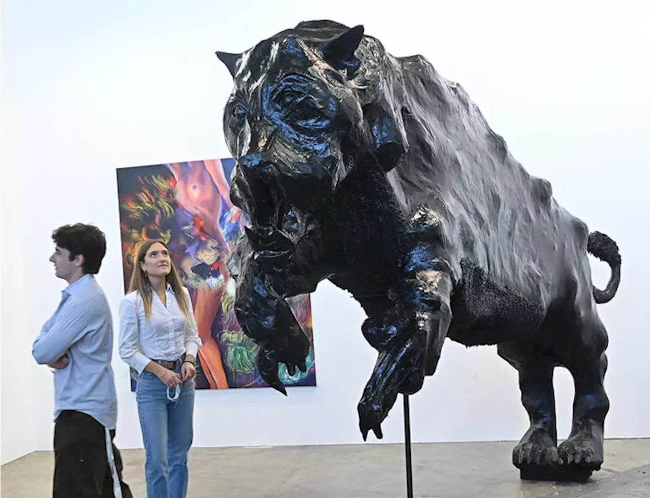 Artissima, Hora De Brillar Para Las Jóvenes Galerías - Oval-Lingotto-De ...