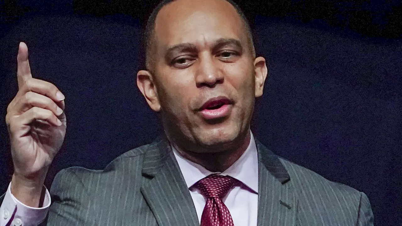 Hakeem Jeffries chooses calm over chaos as Democrats work to win the House