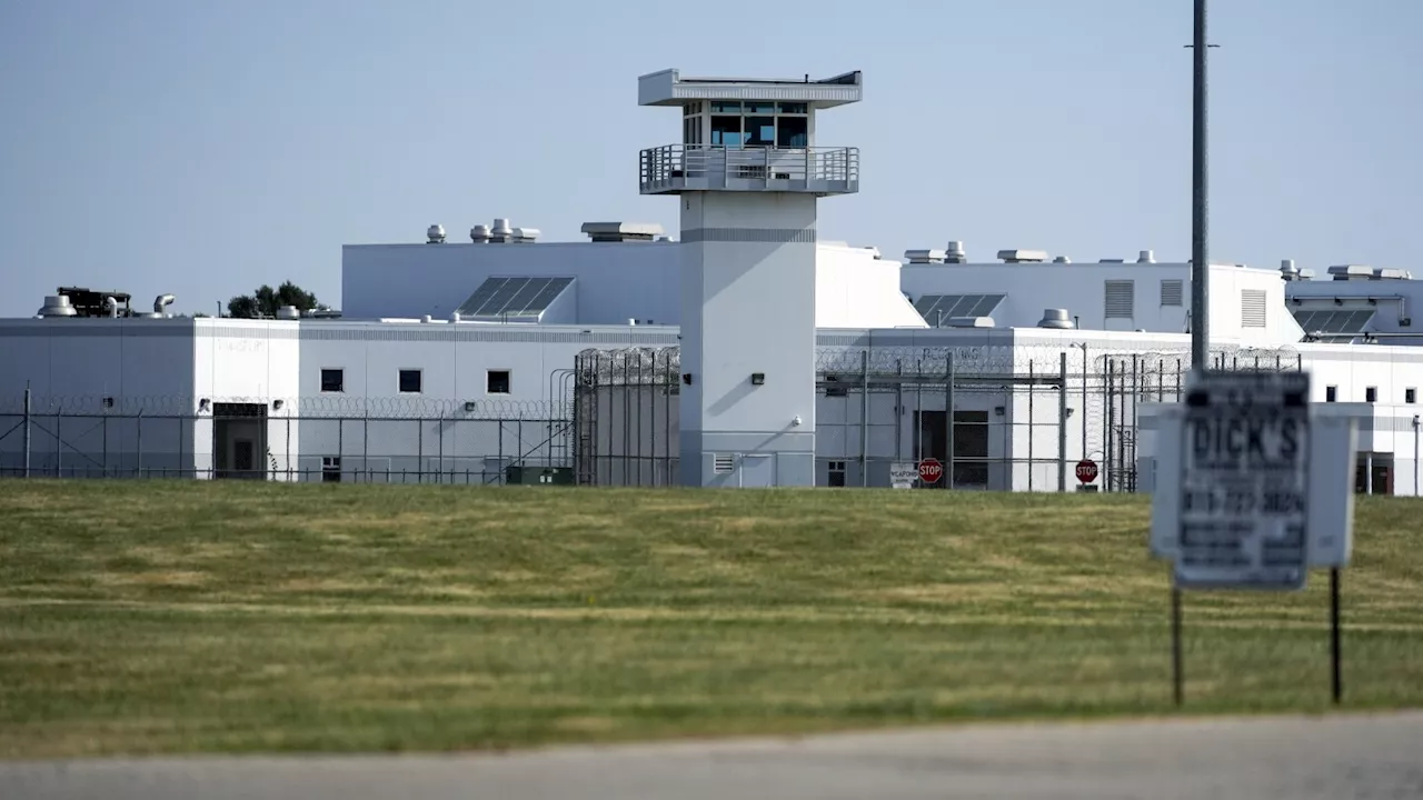 Illinois officials take first step toward construction of 2 new prisons