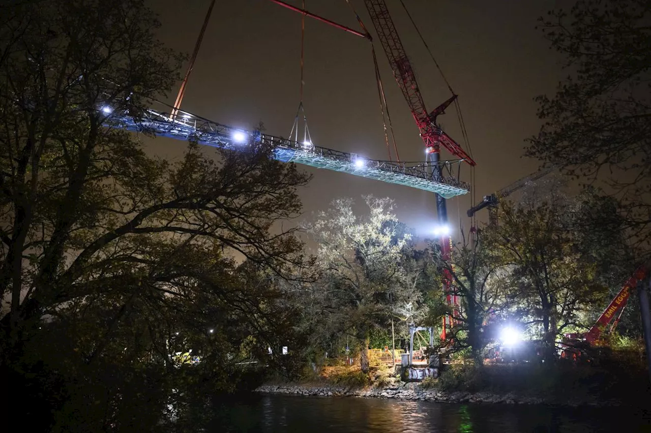 Bern: Der Schönausteg schwebt durch die Luft