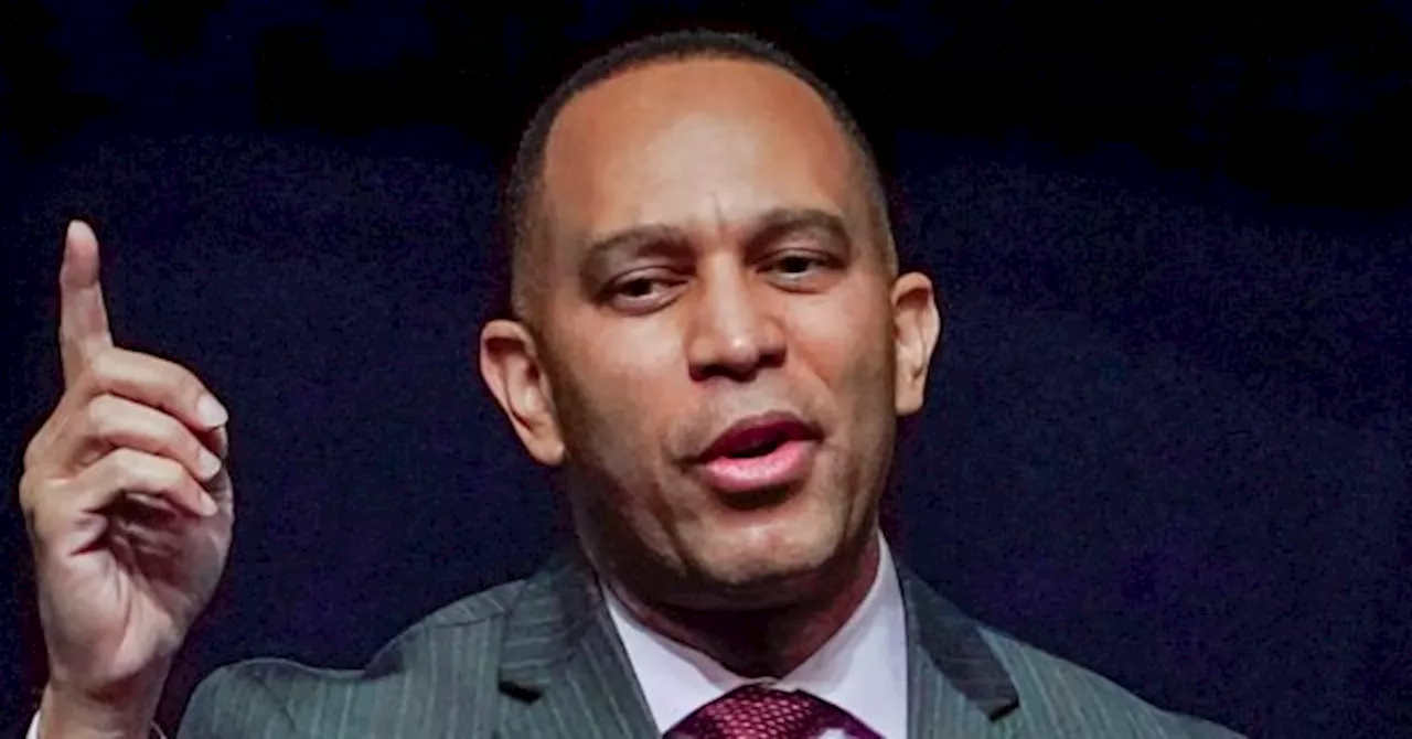 Hakeem Jeffries chooses calm over chaos as Democrats work to win the House majority