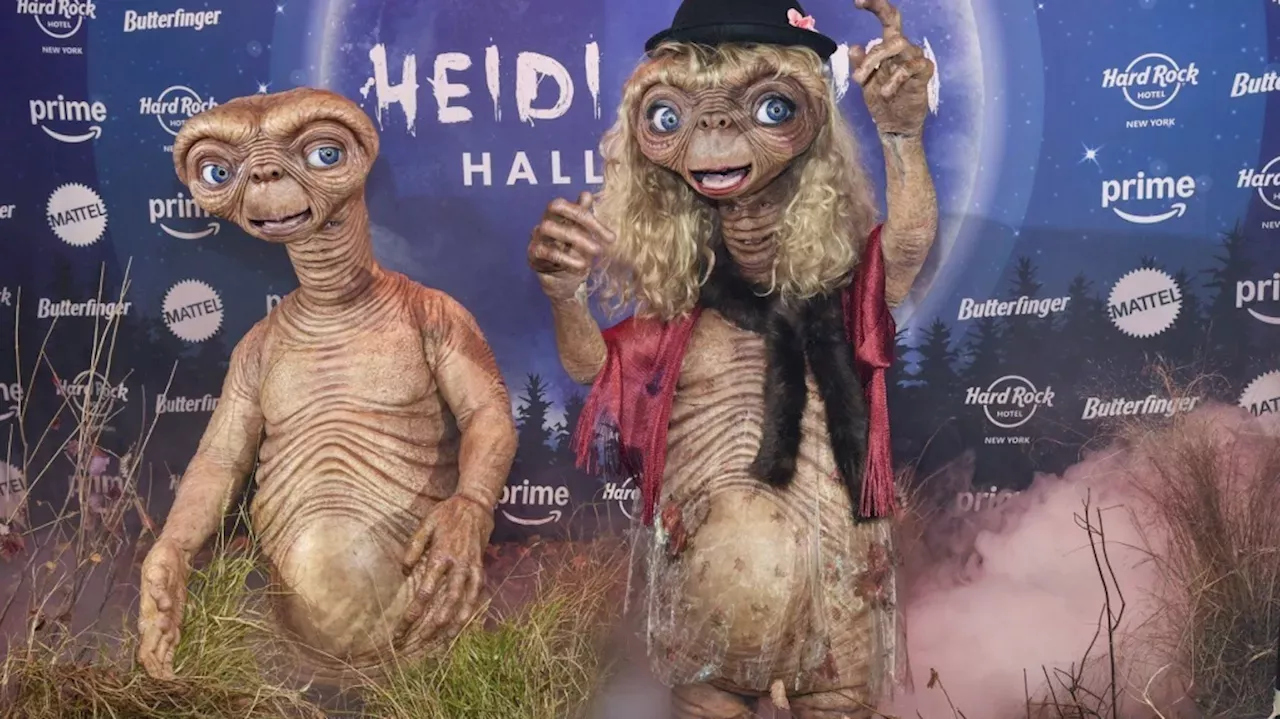 Heidi Klum And Janelle Monáe Wear Elaborate E.T. Costumes For Their ...