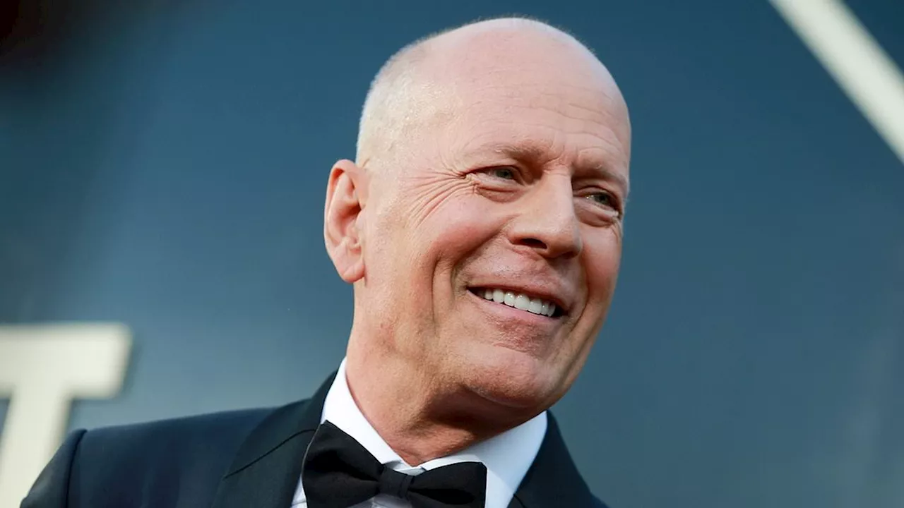 Doctor: Joe Biden shows same signs of dementia as Bruce Willis before his diagnosis