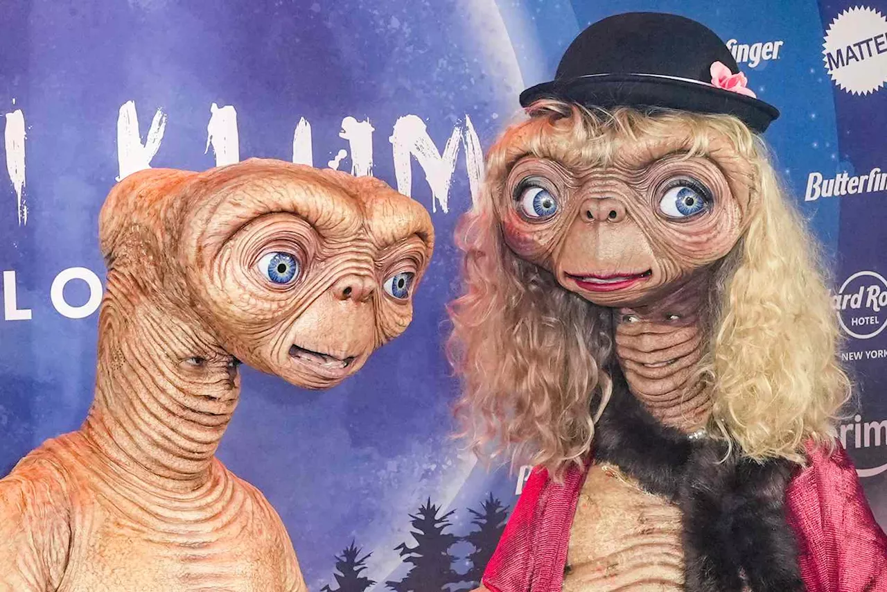 Heidi Klum reveals her latest epic Halloween costume: E.T. in drag