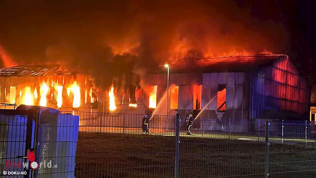 Nö: B4-Alarm bei Lagerhallengroßfeuer in Traismauer