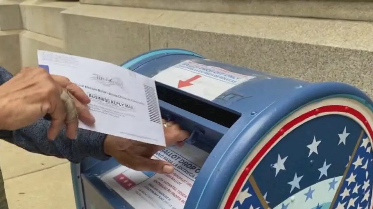 Republicans ask Pennsylvania court to put on hold decision on mail ballot envelope rules