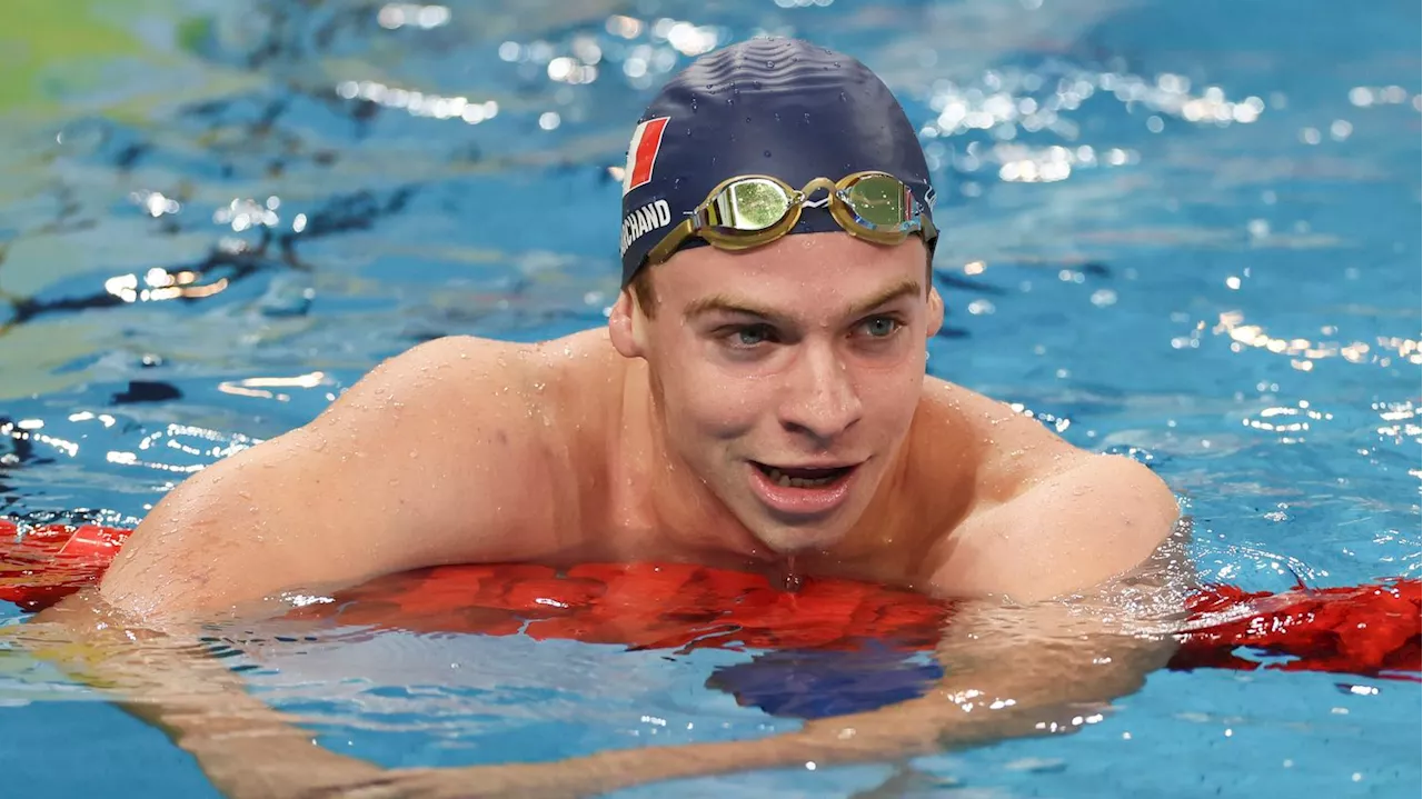 VIDEO. Coupe du monde de natation : Léon Marchand pulvérise le record du monde du 200 m 4 nages en petit bassi