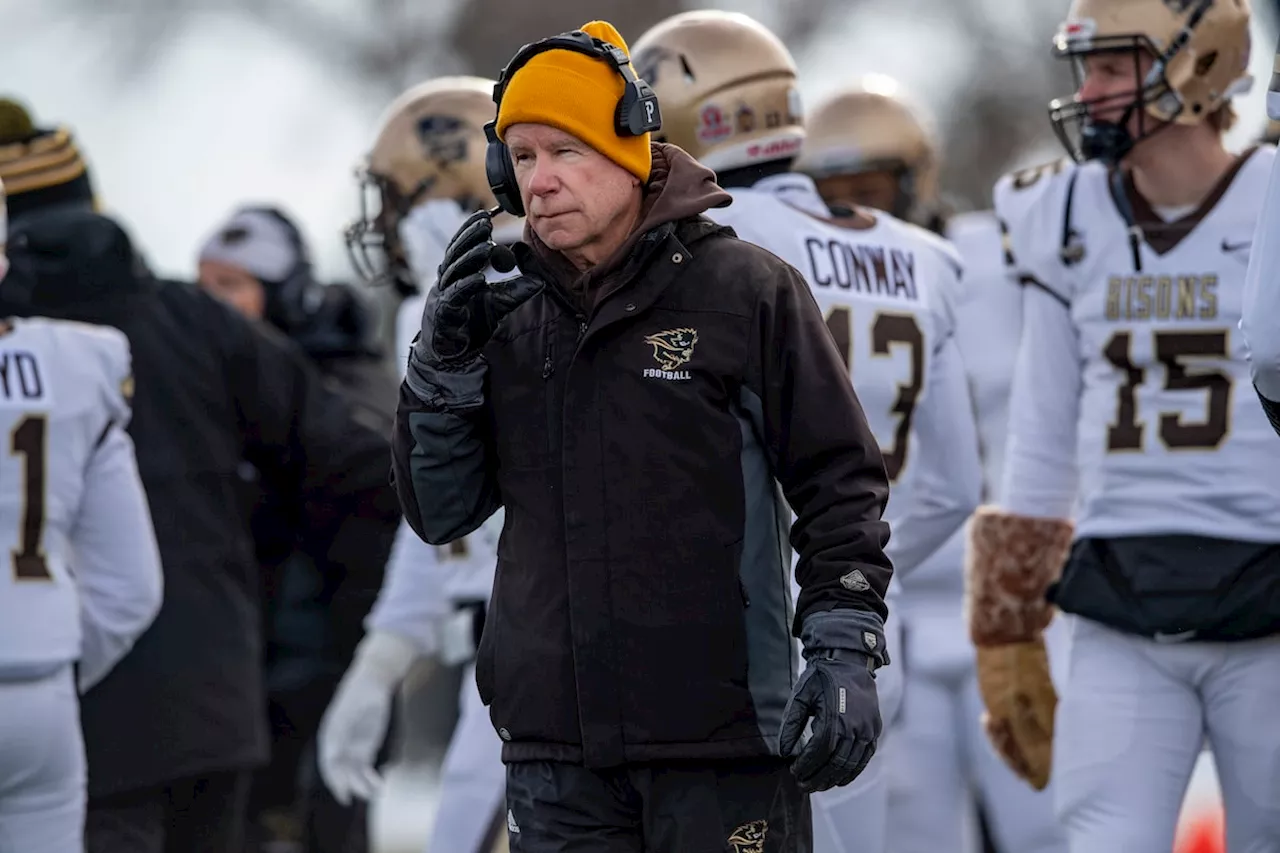 Bisons hope to give coach Brian Dobie’s career a storybook ending with a Vanier Cup title