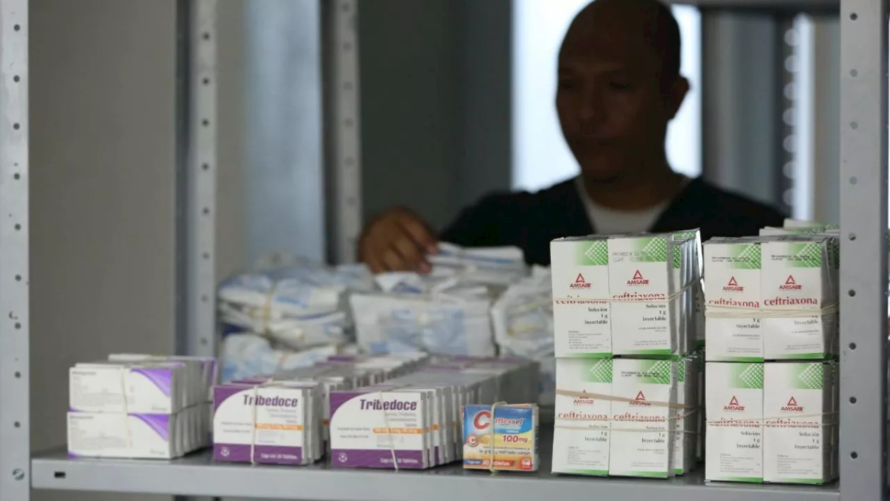 Eduardo Clark: no habrá intermediarios en el nuevo modelo para la compra de medicamentos en México