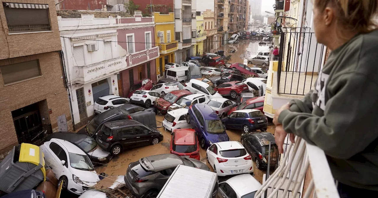 La tempesta Dana si abbatte sulla Spagna e travolge Valencia