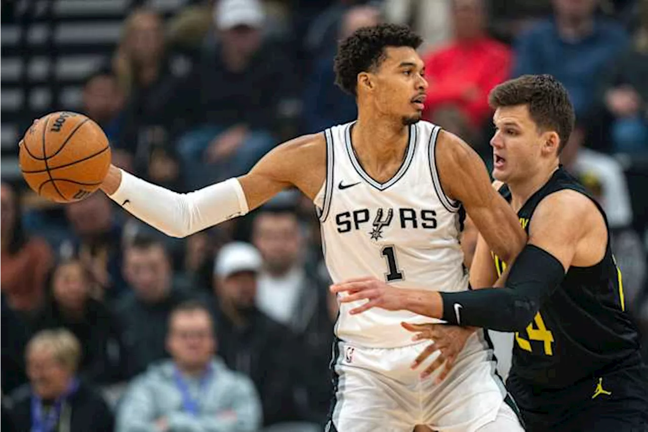 Wembanyama has 25 points and nine rebounds to lead Spurs to 106-88 win over Jazz