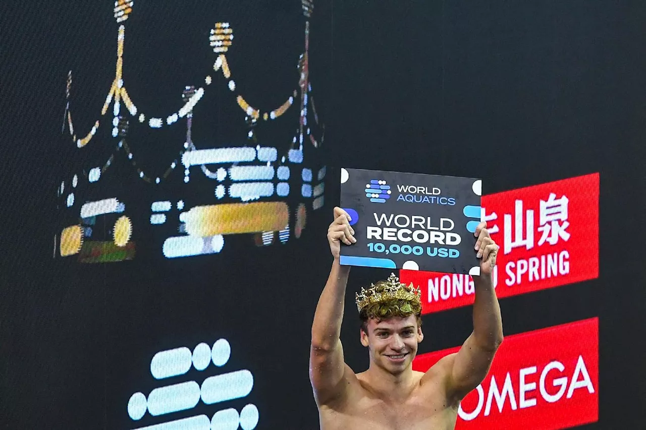 Natation: Léon Marchand pulvérise le record du monde du 200 m quatre nages