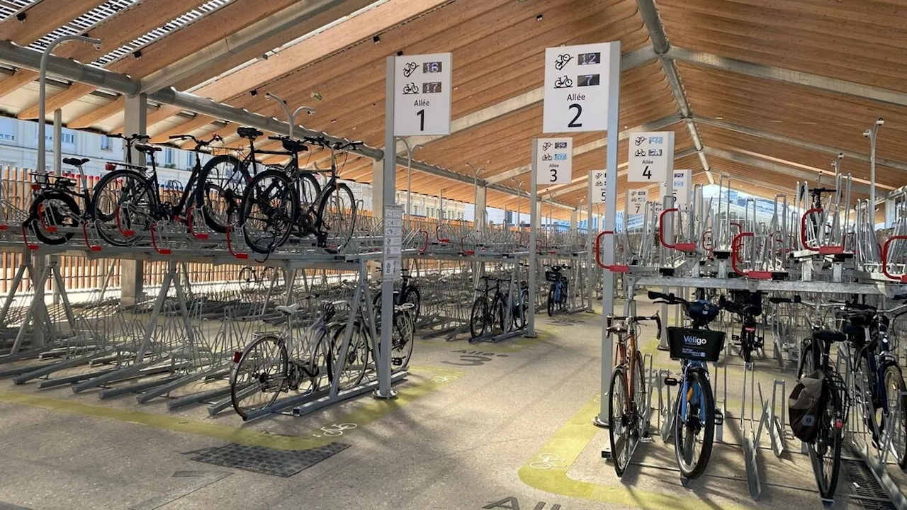 Paris : pourquoi la grande « halle vélo » de la gare du Nord reste boudée par les cyclistes