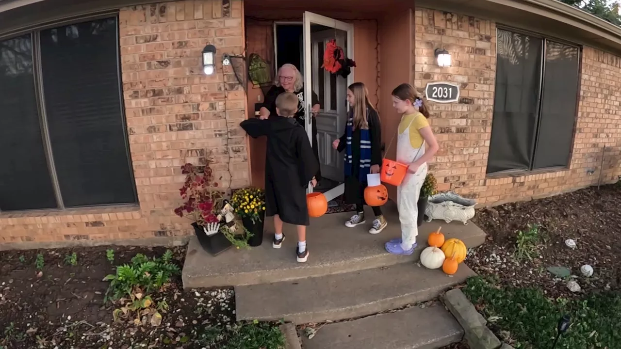 Highland Village students trick-or-treat to save elementary school