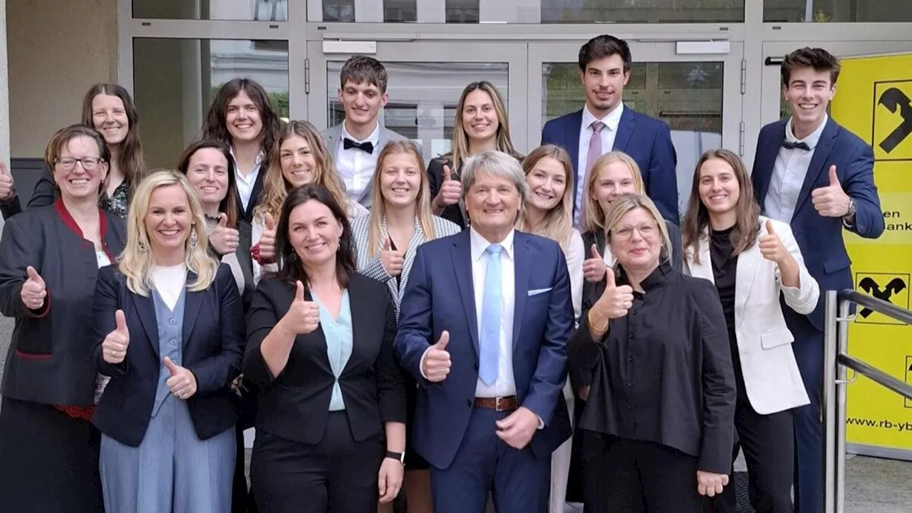 Weiße Fahne für das Trainingszentrum Waidhofen an der Ybbs