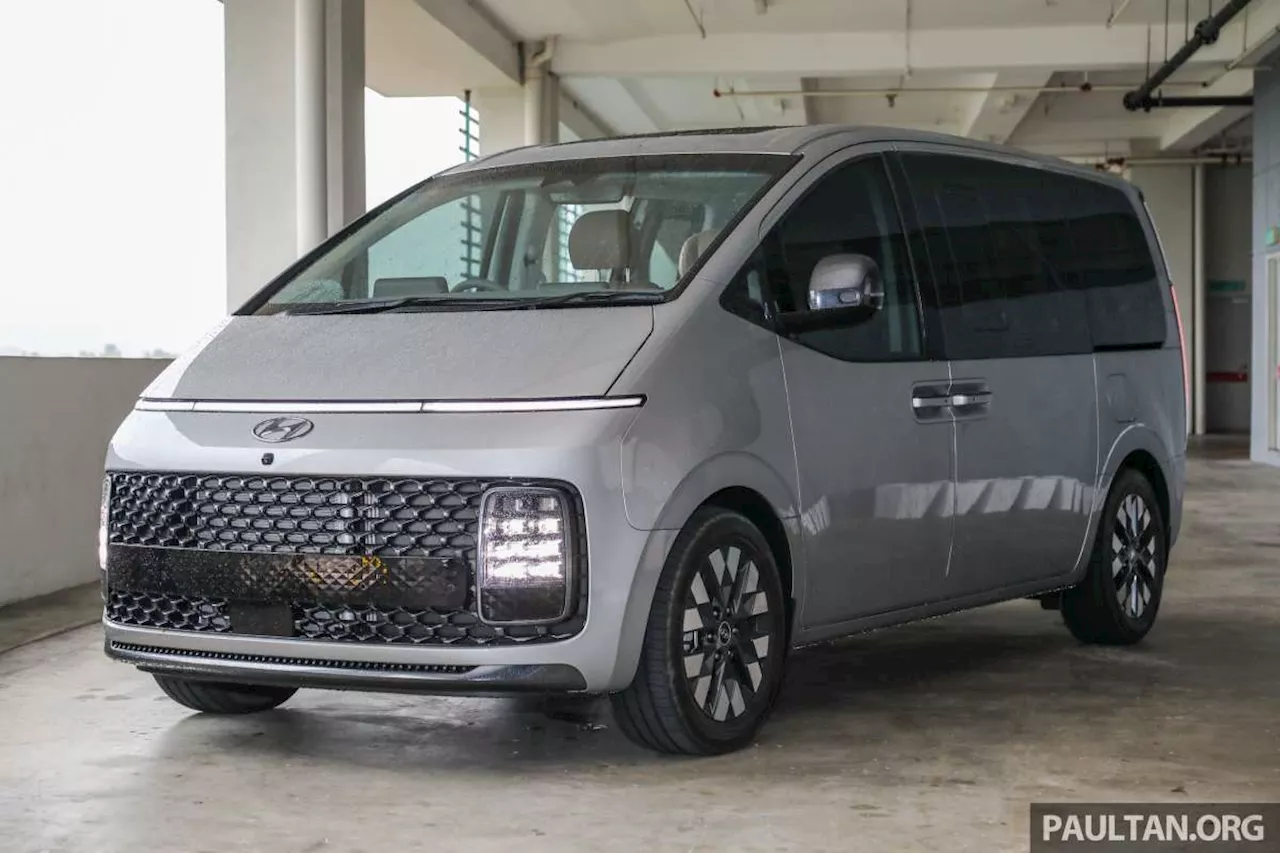 2022 Hyundai Staria launched in Malaysia – Premium variant is a Vellfire MPV rival, 2.2L diesel, from RM359k