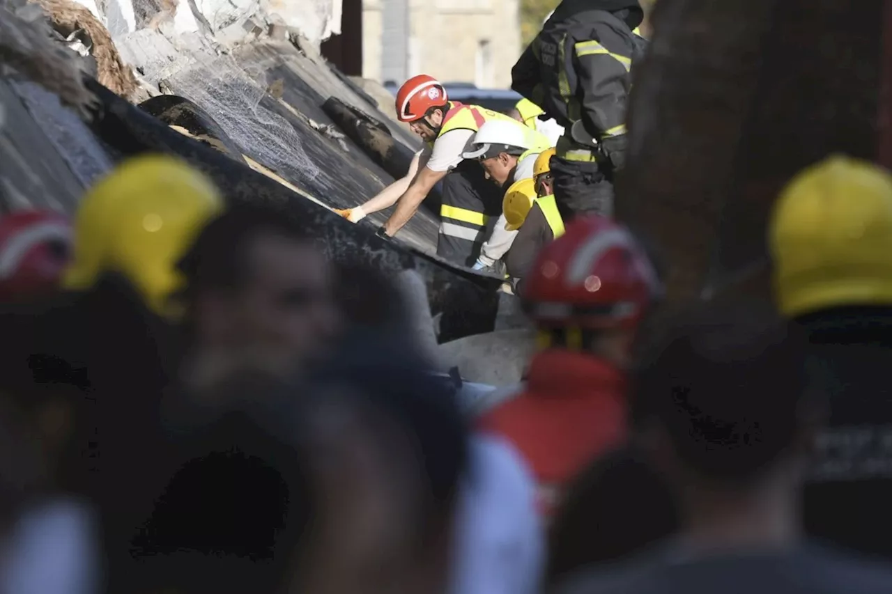 At least 8 killed in roof collapse at Serbian railway station