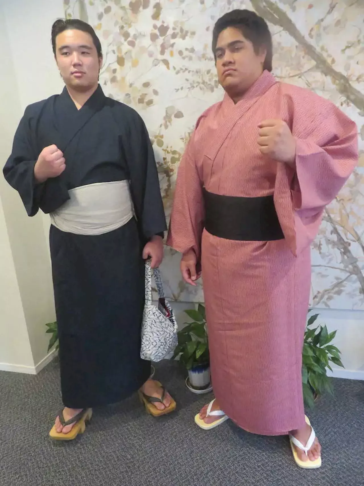 大相撲・新弟子検査 元横綱のおい2人が角界へ 武蔵丸のおい・アイルア＆朝青龍のおい・ルブサンゴンボ