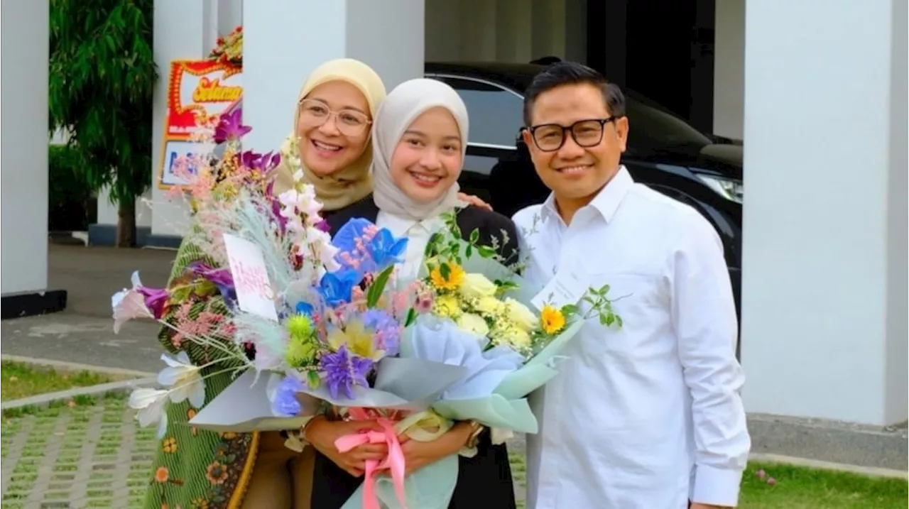 Bangga! Egalita Azzahra Putri Bungsu Cak Imin dan Rustini Murtadho Lulus Sidang Skripsi di FKUI