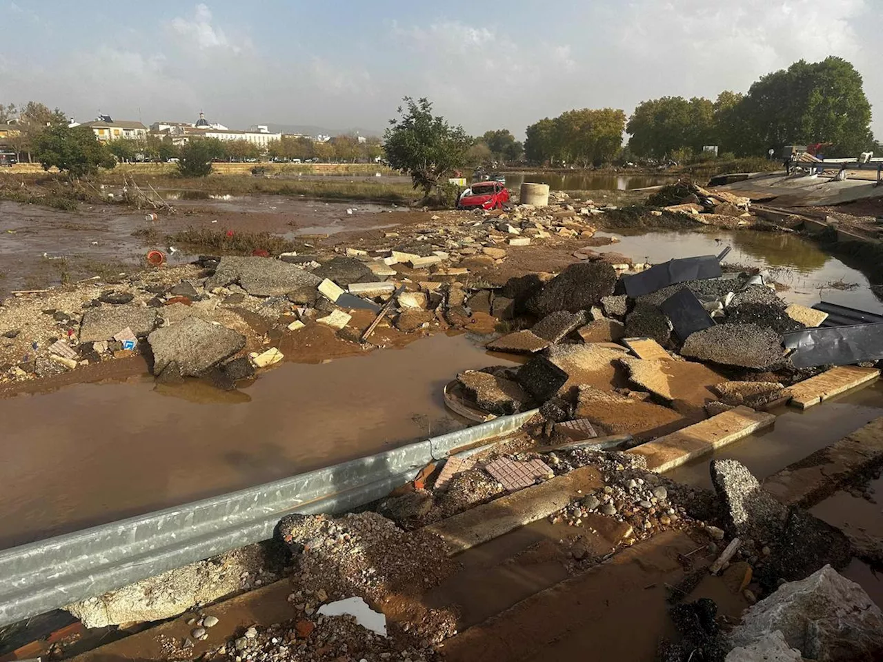 Inondations en Espagne : au moins 158 morts, alerte rouge dans la région de Huelva