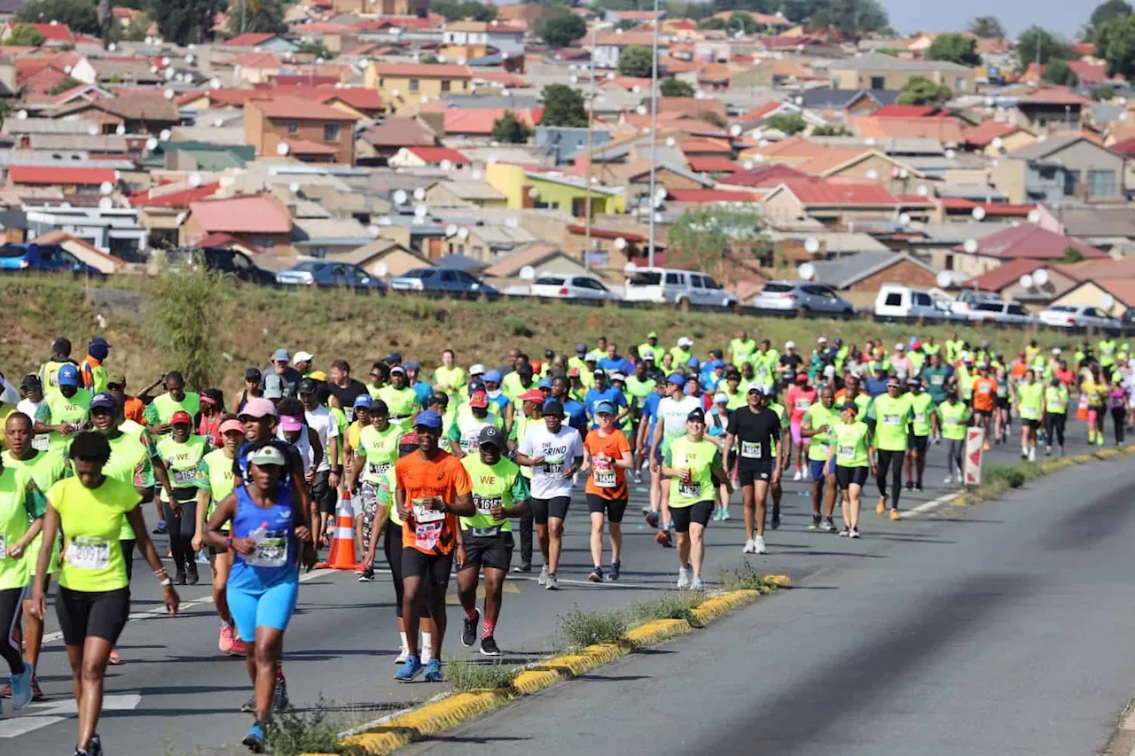 ‘Arrive early’: Organisers warn Soweto Marathon runners about congestion