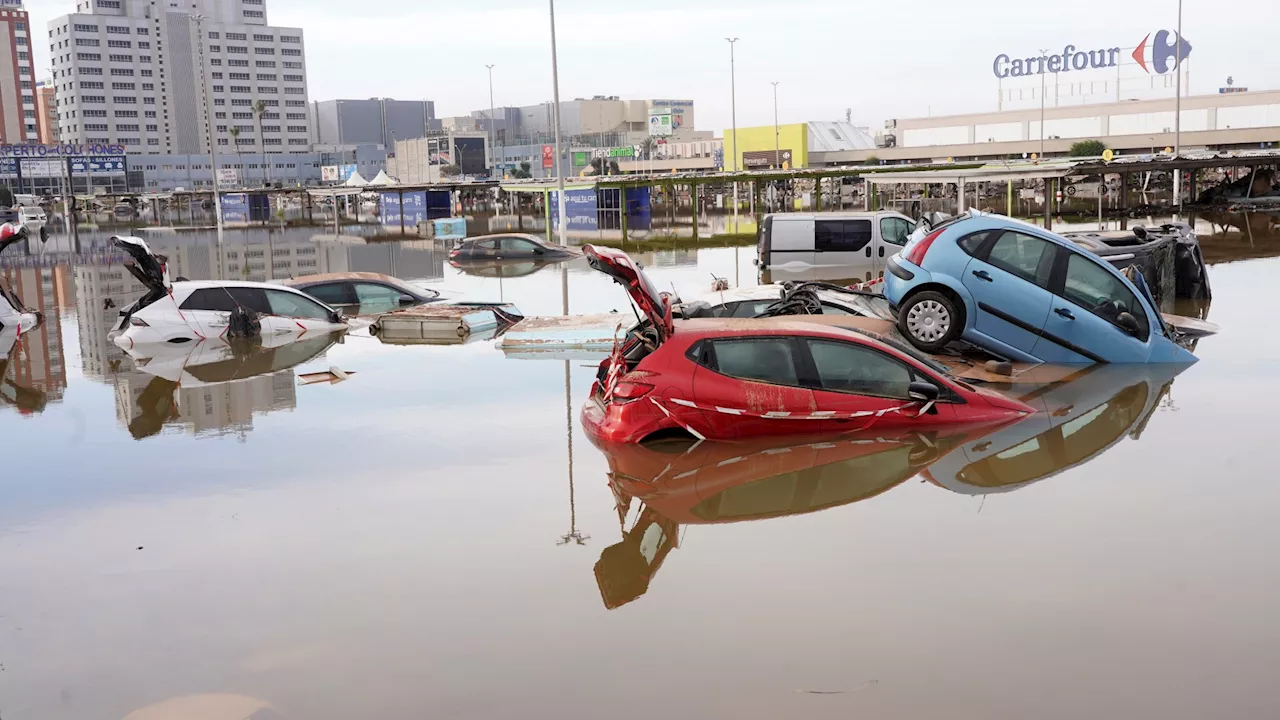 New RED ALERT Spain weather warning with torrential rain heading to Balearics as 158 killed in...