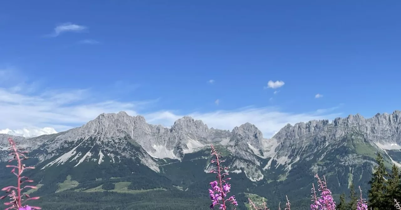 Zwei Verletzte im Wilden Kaiser: 61-Jährige stürzte beim Wandern, Mann von Stein getroffen