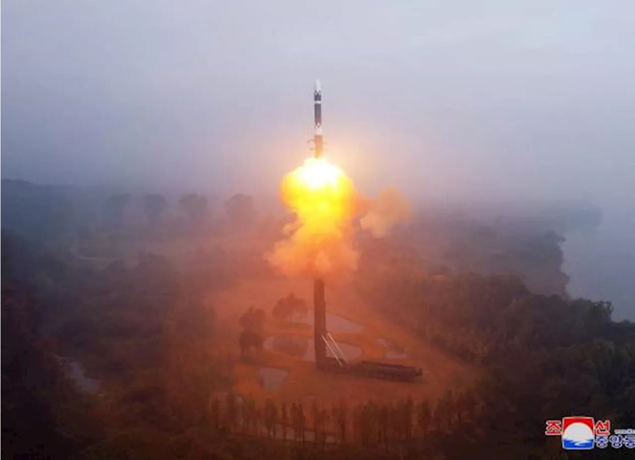 Corea del Norte prueba el Hwasong-19, su misil de largo alcance más grande hasta ahora