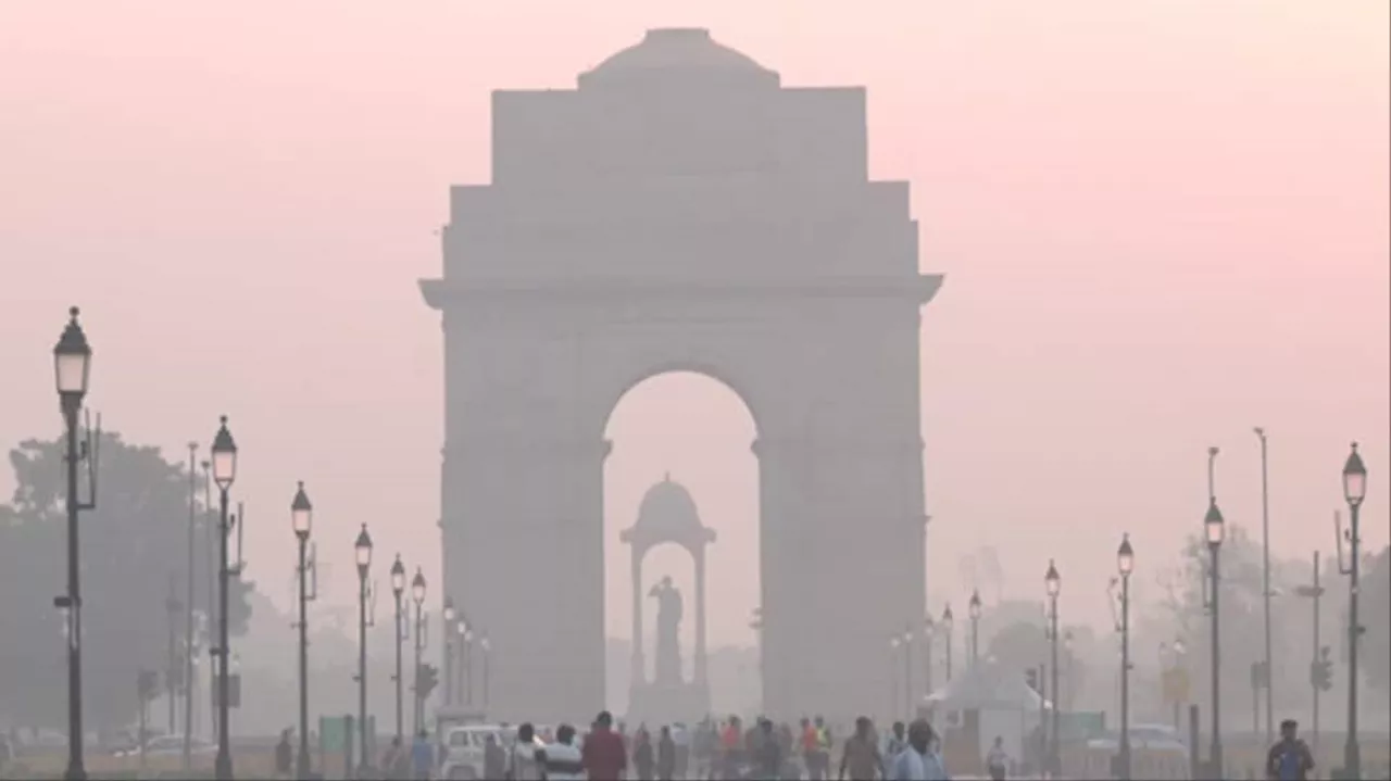 Delhi Sees Very Poor Air Quality Post Diwali Celebrations As Smog Blankets Capital, Check AQI