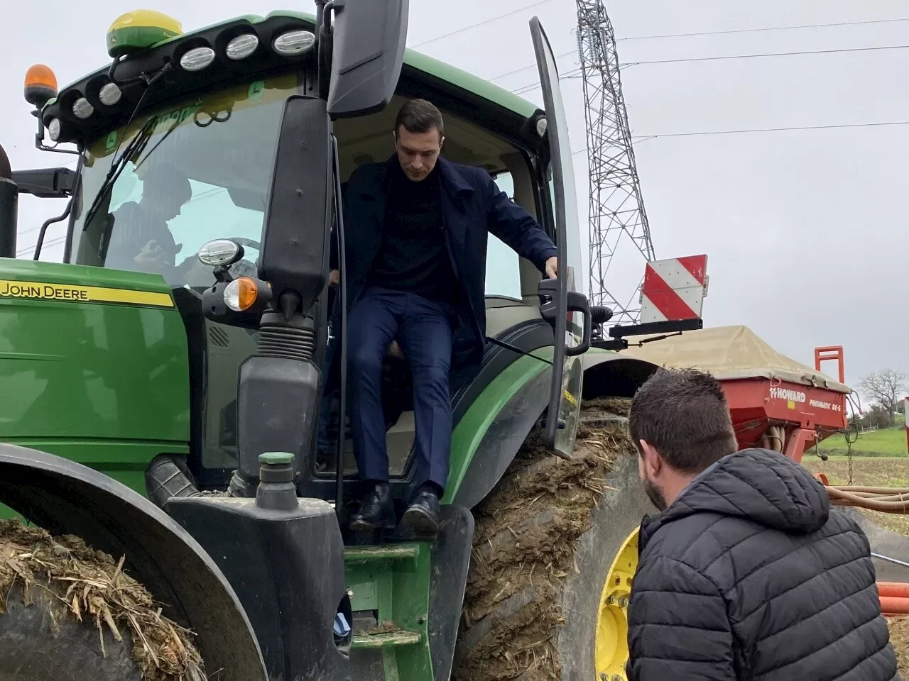 Jordan Bardella en terrain conquis à l'occasion de son déplacement en Lot-et-Garonne